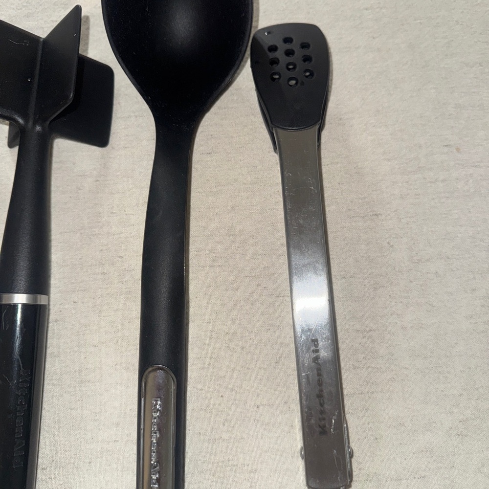 Kitchen Aid Cooking Utensils - Picture 5 of 5